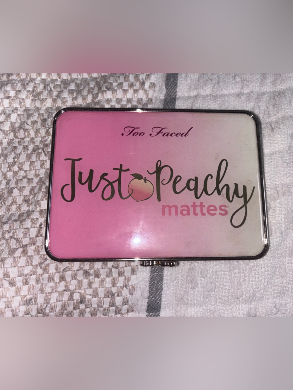Too Faced Just Peachy Mattes Eyeshadow Palette - Pink Peach Ombre